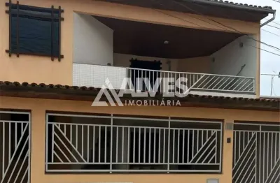 Casa com 5 quartos à venda na Rua E, João Paulo, Feira de Santana