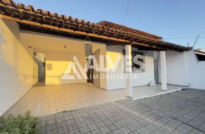 Casa com 3 quartos para alugar na Rua Barcelona, Parque Getúlio Vargas, Feira de Santana