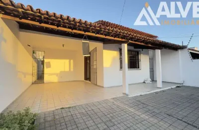 Casa com 3 quartos para alugar na Rua Barcelona, Parque Getúlio Vargas, Feira de Santana