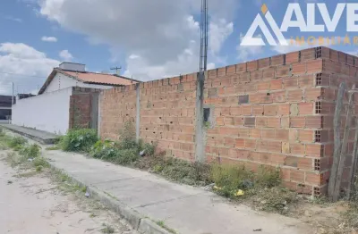 Terreno escriturado com 366m2  12 netros de frente no bairro papagaio