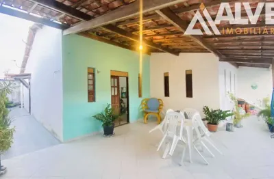 Casa com 3 quartos sendo 1 suíte no bairro feira vi na região da uefs