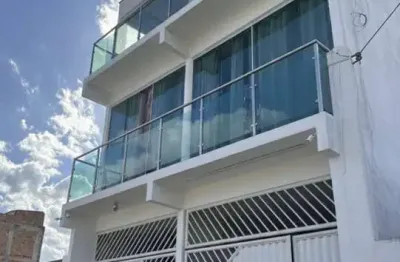 Prédio residencial  com 5 quartos sendo 3 suítes – bairro vaquejada