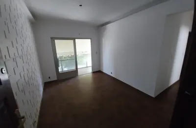 Excelente  apartamento sala, 3 quartos, sendo 1 suíte, banheiro social, 1 vaga na garagem, 76m², reformado, pechincha, jacarepaguá