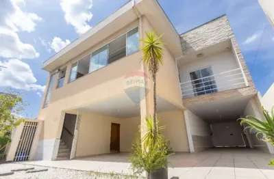Casa com 4 quartos à venda na Rua Leila Diniz, 171, Maria Antonieta, Pinhais