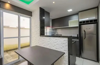 Apartamento térreo, com mobília, em condomínio clube, araucária - pr.