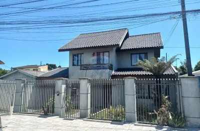 Casa com 5 quartos à venda no Capão Raso, Curitiba 