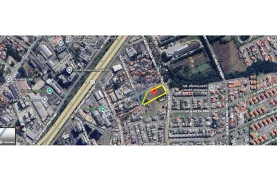 TERRENO DE 4506 m2, NO BAIRRO XAXIM, em Zoneamento Zona de Transição Linha Verde