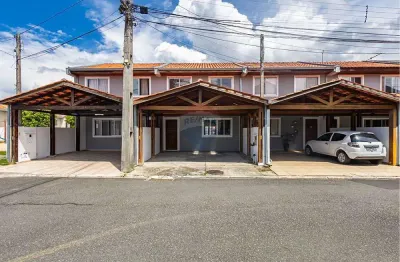 Excelente sobrado dentro do condomínio fechado para alugar no bairro Cajuru, em Curitiba.