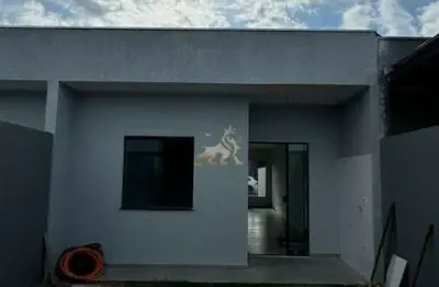 Casa compacta e aconchegante à venda – ideal para morar bem!