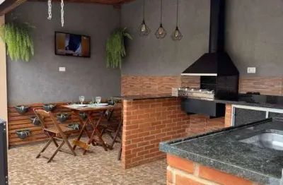 Casa completa com planejados, espaço gourmet e piscina – pronta para morar!