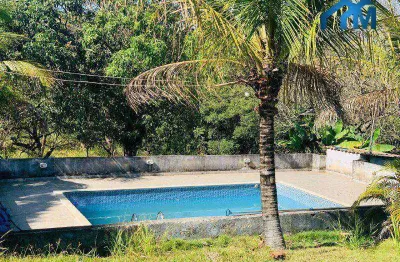 Seu espaço no interior – chácara com quintal gigante e churrasqueira!