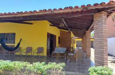 Bela casa em barra de são miguel com três quartos sendo 01 suíte e amplo jardim, venha conhecer!!!!
