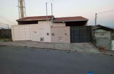 Casa com 2 dormitórios à venda, 90 m² por r$ 320.000,00 - são cristovão iii - pouso alegre/mg