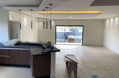 Casa com 3 dormitórios à venda, 250 m² por r$ 1.100.000,00 - pousada do sol - pouso alegre/mg