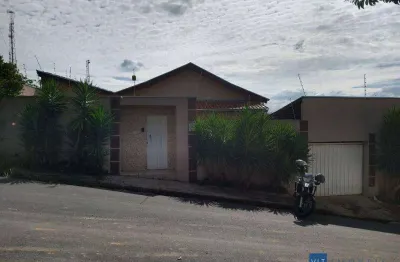 Casa com 4 dormitórios à venda, 279 m² por r$ 890.000,00 - altavile - pouso alegre/mg