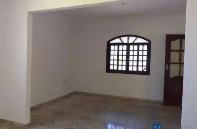 Casa com 3 dormitórios à venda por r$ 600.000,00 - jardim califórnia - pouso alegre/mg