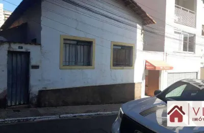 Casa com 2 dormitórios à venda, 200 m² por r$ 780.000 - centro - pouso alegre/mg