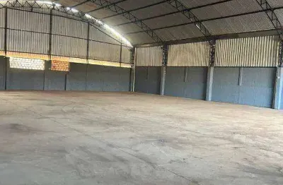 Galpão, 800 m² - venda por r$ 2.200.000 ou aluguel por r$ 18.000/mês - cidade jardim - pouso alegre/mg