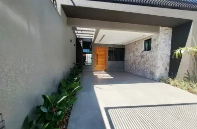 Casa de alto padrão, vila santa izabel, 3 quartos (1 suíte), piscina, maringá