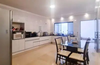 Casa em condomínio fechado com 3 quartos à venda na colônia agrícola sucupira, 2, riacho fundo i, brasília por r$ 610.000