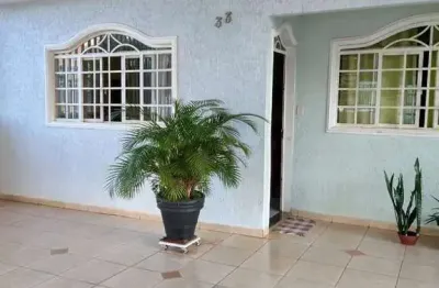 Casa com 3 quartos à venda na qsa 19, 1, taguatinga sul (taguatinga), brasília por r$ 870.000