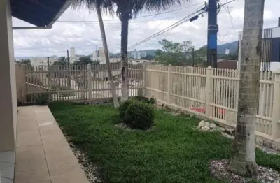 Casa para venda em joinville, iririú, 5 dormitórios, 4 banheiros, 5 vagas
