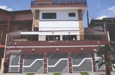 Casa de alto padrão em condomínio à venda em caieiras-sp, 3 quartos, suíte, 2 salas, 4 banheiros, 3 vagas de garagem.