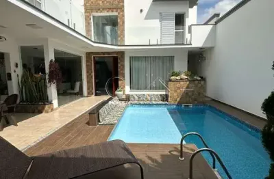 Casa de luxo em condomínio: 3 quartos, 3 suítes, 3 salas, 5 banheiros, 3 vagas, 360m² em nova caieiras - caieiras-sp