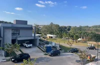 Maravilhosa casa em condomínio à venda em jundiaí-sp - 4 quartos, 2 suítes, 2 salas, 4 banheiros, 4 vagas, 316m²