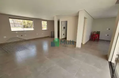 Sala comercial nova em fase de entrega, localizada no bairro jd. botânico, zona sul, sala no andar superior com 81m² de área útil.