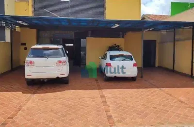 Imóvel comercial localizado na av. presidente vargas em excelente localização, com 330m² de terreno e 270m² de área construída.