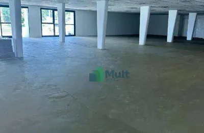 Galpão em ótima localização na av presidente castelo branco com 2500m² de terreno e 1850m² de área útil.