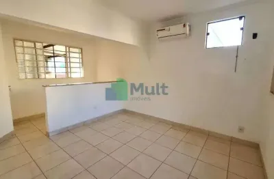 Imóvel Comercial em excelente localização no Bairro Jd. Sumaré ou Boulevard com 48m² de área útil. - SA0342
