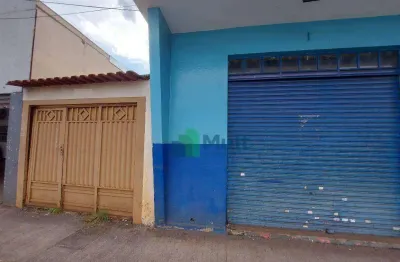 Imóvel comercial à venda localizado em ótimo ponto na av. saudade.
