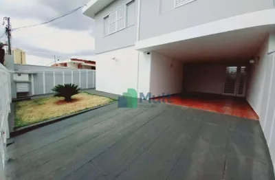Sobrado em excelente localização no bairro jardim américa com terreno de 379m² e 354m²de construção, 4 dormitório.