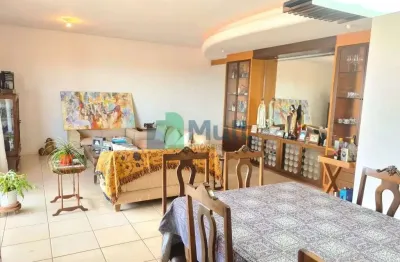 Apartamento Mobiliado ou Não em  excelente localização próximo à Av. Nove de Julho, Hospital São Lucas, Empório Mix com 200m² de área privativa. - AP3113