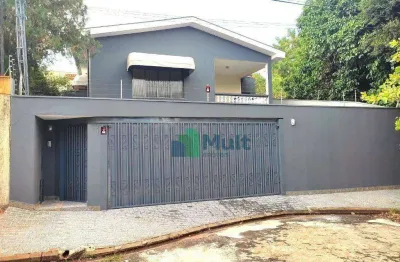 Sobrado em excelente localização no bairro ribeirânia, próximo unaerp com terreno de 437,50m² e  287 m² de construção.