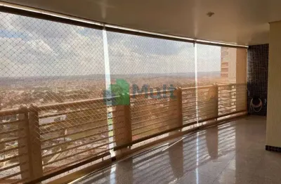Apartamento em excelente localização com 240m² no Bairro Jd. Irajá com elevador privativo. - AP3105