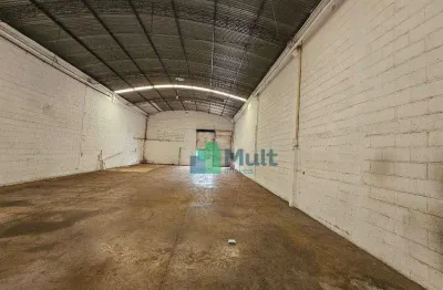 Galpão em excelente localização no bairro vila elisa, próximo a av. mogiana e restaurante tibursius, 340m² de terreno e 250m² de construção.