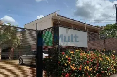 Casa Comercial em ótima localização na Zona Sul com 630m², ideal para clinicas, casa de repouso entre outros . - CA1406