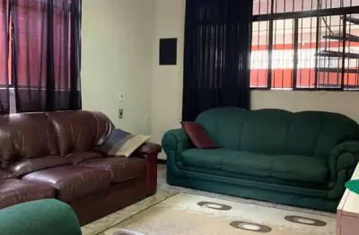 Sobrado Residencial Embu das Artes 125 metros 3 quartos 02 vagas 580.000,00