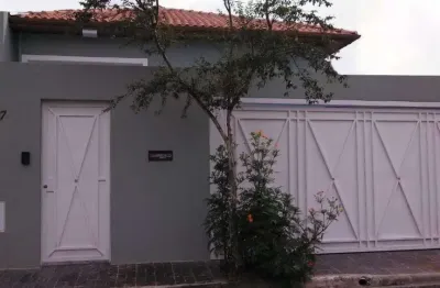 Casa Planalto Paulista Térrea 120 metros 4 quartos 01 suíte 02 vagas