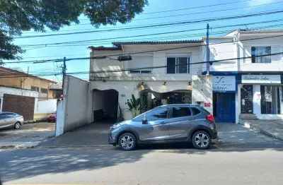 Sobrado Com Renda no Campo Belo Nobre bom para Investidor 300 metros