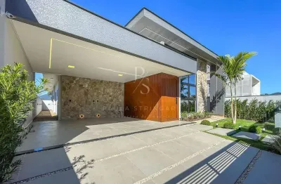 Casa com 3 quartos à venda na Rua Cely Grutzmacher, Rau, Jaraguá do Sul