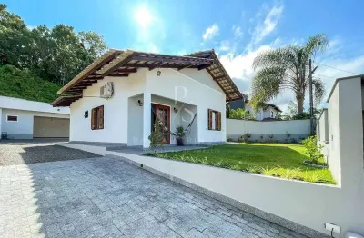Casa com 4 quartos e edícula no três rios do sul – conforto e espaço para a família inteira &#127969;