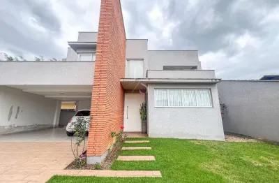Casa com 1 suíte + 3 quartos, localizado no bairro Barra do Rio Cerro em Jaraguá do Sul - SC
