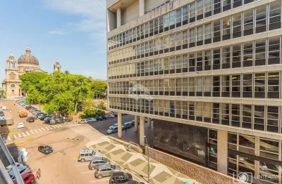 Apartamento na praça da matriz -  centro histórico de porto alegre