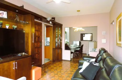 Apartamento com 2 quartos à venda na Rua Buarque de Macedo, 764, São Geraldo, Porto Alegre