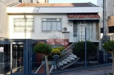 Sobrado com 5 dormitórios, 2 vagas. residencial/comercial - passo da areia