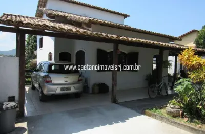 Casa com 4 quartos à venda na Rua dos Cafeeiros, 8, Centro, Maricá